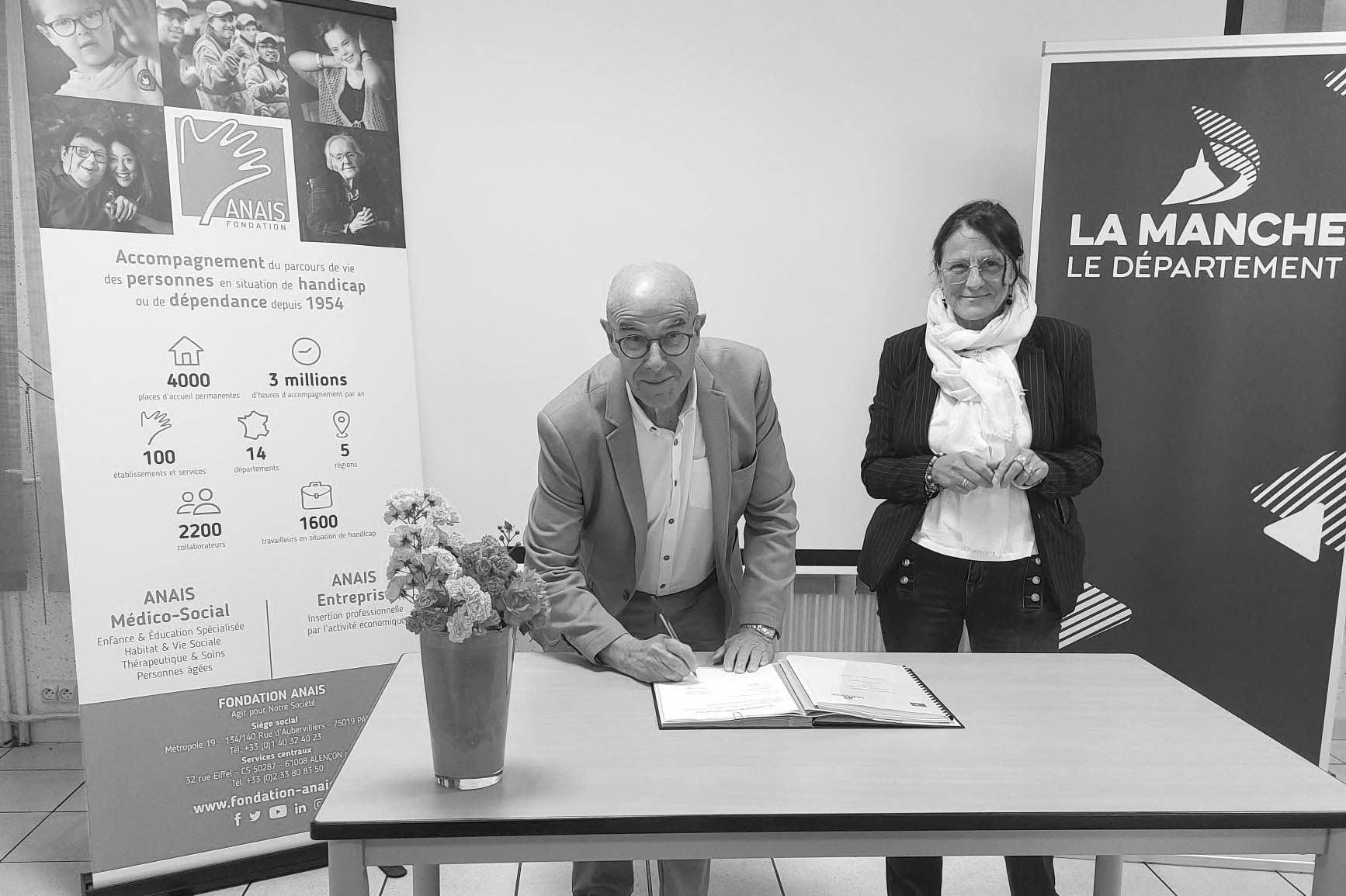 Signature du CPOM Manche au Foyer de Vie ANAIS de Barenton